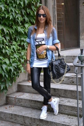 Leather Leggings with Blue Denim Shirt Relaxed Outfits (2 ideas & outfits)