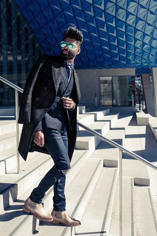 Green Sunglasses Cold Weather Outfits For Men: 