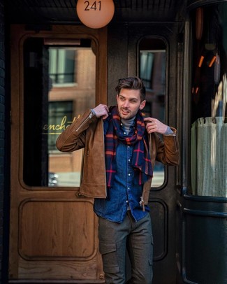 Navy and Green Plaid Scarf Outfits For Men: 