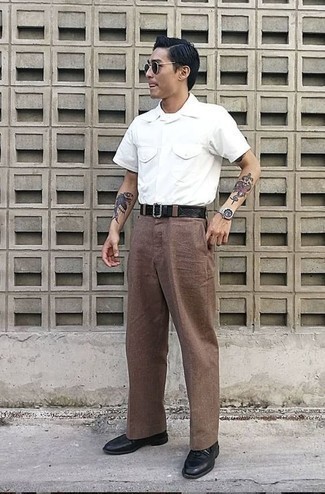 Men's Black Leather Belt, Black Leather Derby Shoes, Brown Chinos, White Short Sleeve Shirt