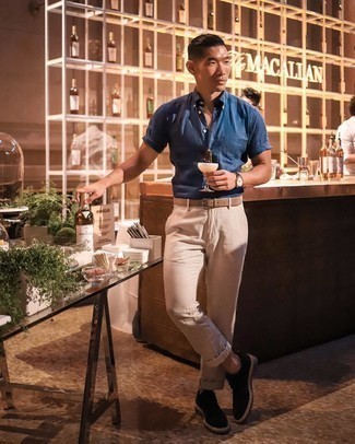 Navy Linen Short Sleeve Shirt Outfits For Men: 