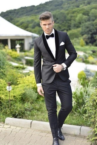 Black Velvet Bow-tie Outfits For Men: 