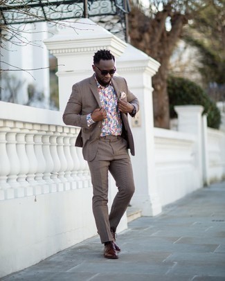 White Print Pocket Square Outfits: 