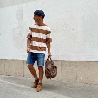 Brown Horizontal Striped Crew-neck T-shirt Outfits For Men: 