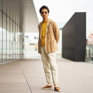 Mustard Crew-neck Sweater Outfits For Men: Putting together a mustard crew-neck sweater and beige dress pants will allow you to show off your outfit coordination chops. Add tan suede espadrilles to this outfit to make a sober getup feel suddenly fresh.