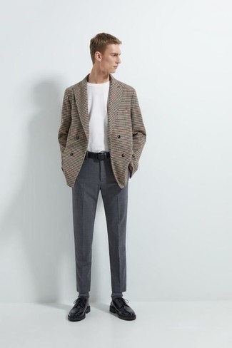 Men's Tan Houndstooth Wool Double Breasted Blazer, White Crew-neck T-shirt, Charcoal Chinos, Black Leather Derby Shoes