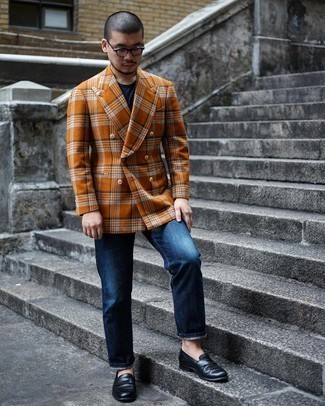 Mustard Wool Blazer Outfits For Men: Marry a mustard wool blazer with navy jeans to exude masculine refinement and polish. And if you want to instantly smarten up your ensemble with a pair of shoes, add black leather loafers to the equation.
