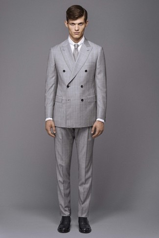 Grey Check Blazer Outfits For Men: A grey check blazer and grey check dress pants are a seriously smart combination for you to try. Introduce a pair of black leather brogues to this look and off you go looking boss.