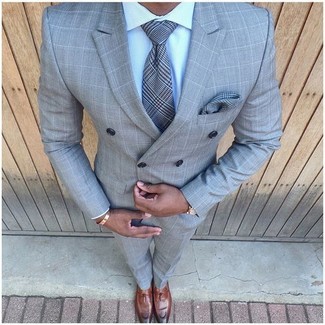 Grey Plaid Tie Outfits For Men: Flaunt your polished side in a grey check double breasted blazer and a grey plaid tie. Brown leather tassel loafers are very fitting here.