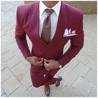Burgundy Blazer Outfits For Men: This is solid proof that a burgundy blazer and burgundy dress pants look awesome when paired together in a polished look for today's man. The whole look comes together when you introduce a pair of dark brown leather tassel loafers to the equation.