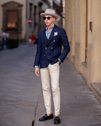 Navy Floral Dress Shirt Outfits For Men: Go for a navy floral dress shirt and beige dress pants for a seriously classic getup. If not sure as to the footwear, complete this outfit with a pair of black leather loafers.