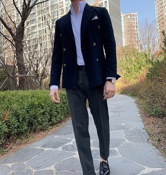 Navy Double Breasted Blazer Outfits For Men: Combining a navy double breasted blazer and charcoal dress pants will be undeniable proof of your sartorial chops. A pair of black leather loafers adds a little edge to your look.