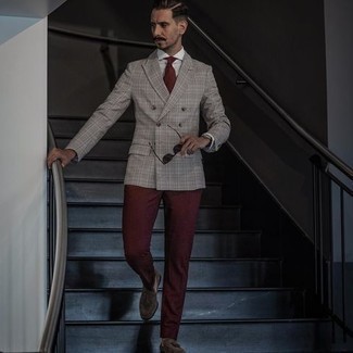 Red Dress Pants Outfits For Men: Marrying a grey plaid double breasted blazer with red dress pants is a wonderful option for a classic and refined ensemble. For something more on the relaxed side to complement this look, introduce dark brown suede tassel loafers to the mix.