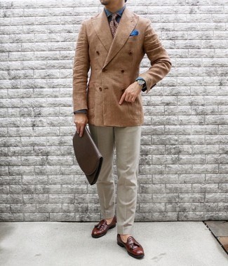 Beige Print Tie Outfits For Men: This combo of a tan double breasted blazer and a beige print tie is a winning option when you need to look incredibly elegant. Give a laid-back touch to your ensemble with brown leather tassel loafers.
