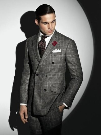 Charcoal Double Breasted Blazer Outfits For Men: A charcoal double breasted blazer looks especially sophisticated when worn with grey dress pants in a modern man's outfit.