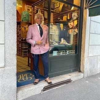 Pink Double Breasted Blazer Outfits For Men: This elegant combo of a pink double breasted blazer and navy dress pants will prove your outfit coordination skills. Brown leather double monks are a fail-safe way to add a sense of stylish effortlessness to this outfit.