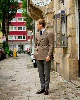Brown Double Breasted Blazer Outfits For Men: Opt for a brown double breasted blazer and charcoal dress pants for polished style with a modern spin. If you want to instantly tone down this getup with footwear, why not complete your look with a pair of dark brown leather tassel loafers?