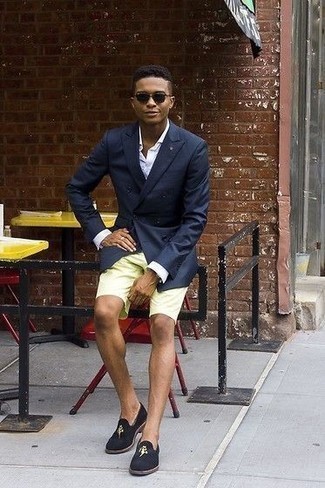 Green-Yellow Shorts Outfits For Men: Combining a navy double breasted blazer with green-yellow shorts is an on-point pick for a casually classy look. Finishing with a pair of navy embroidered velvet loafers is a fail-safe way to add a bit of depth to this outfit.