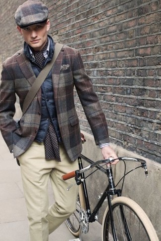 Brown Plaid Flat Cap Outfits For Men: 