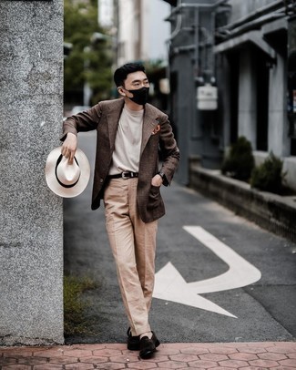 Dark Brown Blazer Outfits For Men: 