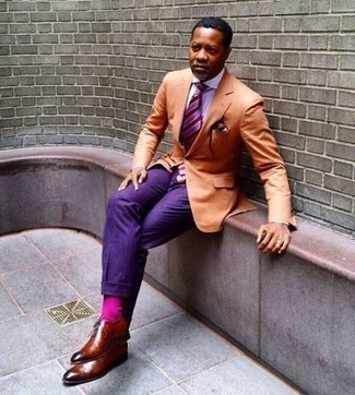 Hot Pink Socks Outfits For Men: 