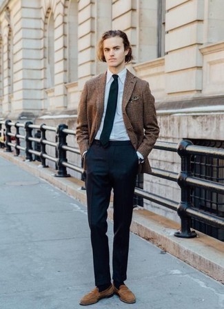 Brown Plaid Blazer Outfits For Men In Their 20s: 