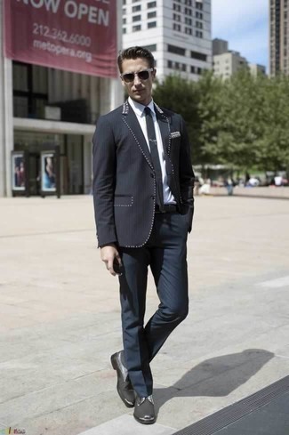 Charcoal Sunglasses Outfits For Men: 