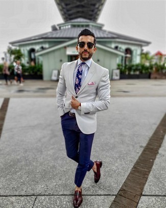 Pink Silk Pocket Square Outfits: 