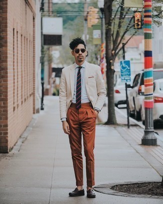 Brown Dress Pants Outfits For Men: 