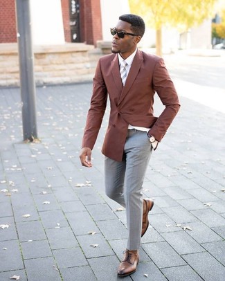 Grey Vertical Striped Tie Summer Outfits For Men: 