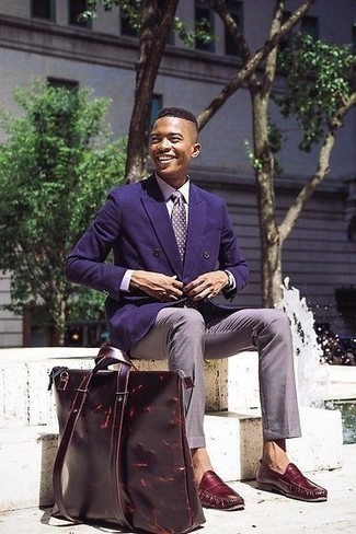 Violet Silk Tie Outfits For Men: 