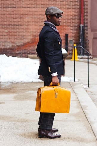 Yellow Leather Briefcase Outfits: 