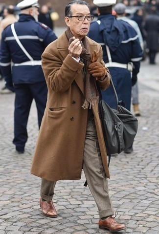 Brown Herringbone Scarf Outfits For Men: 