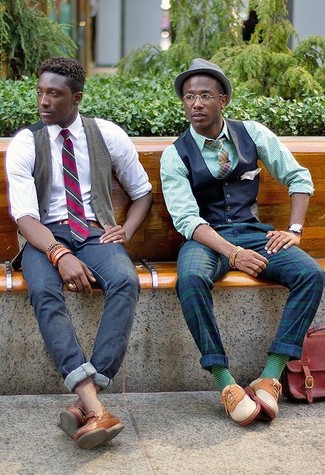Mint Horizontal Striped Socks Outfits For Men: 