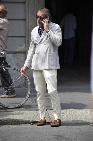 White Vertical Striped Double Breasted Blazer Outfits For Men: 