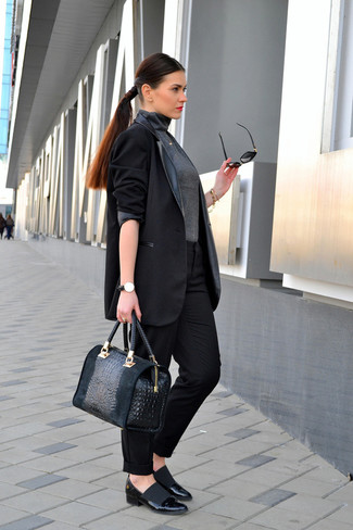 Black Blazer Outfits For Women: 