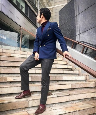 Charcoal Dress Pants with Burgundy Leather Tassel Loafers Outfits: 