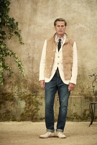 Beige Suede Brogues Outfits: 