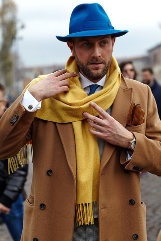 Orange Scarf Outfits For Men: 