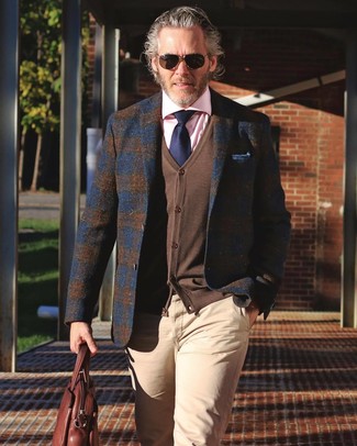 Brown Cardigan Outfits For Men: 