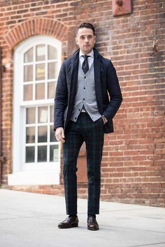 Black Quilted Blazer Outfits For Men After 40: 
