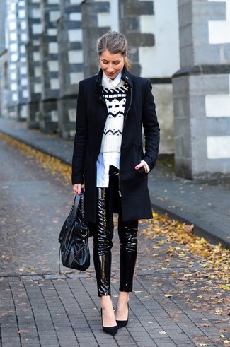Black Leather Skinny Pants Dressy Outfits: 