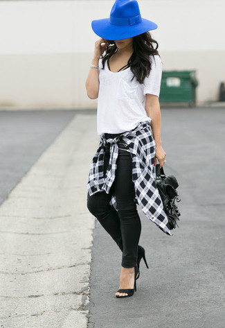 Black and White Plaid Dress Shirt Outfits For Women: A black and white plaid dress shirt and black leather skinny pants worn together are a total eye candy for ladies who appreciate ultra-cool styles. The whole outfit comes together really well when you complement your ensemble with black leather heeled sandals.