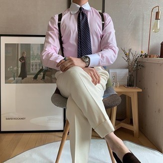 Beige Dress Pants Outfits For Men: Channel your inner Kingsman agent and go for a pink dress shirt and beige dress pants. Give a fresh twist to your look by rounding off with a pair of dark brown suede loafers.