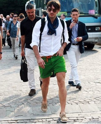Mint Shorts Outfits For Men: This semi-casual pairing of a white dress shirt and mint shorts is extremely easy to put together without a second thought, helping you look amazing and prepared for anything without spending too much time combing through your wardrobe. Put a more casual spin on an otherwise traditional look by finishing off with beige suede boat shoes.