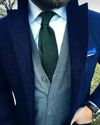 Charcoal Sweater Vest Outfits For Men: 