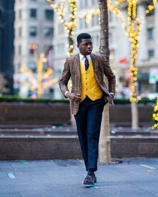 Mustard Sweater Vest Outfits For Men: 