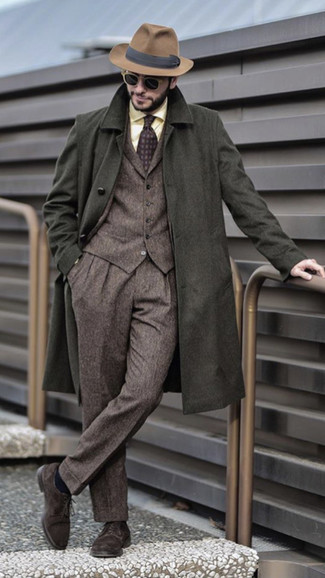 Dark Brown Wool Suit Outfits: 