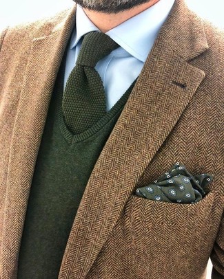 Brown Herringbone Wool Blazer Outfits For Men: 
