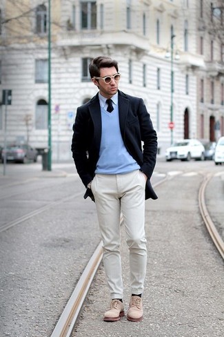 Light Blue V-neck Sweater Outfits For Men: 